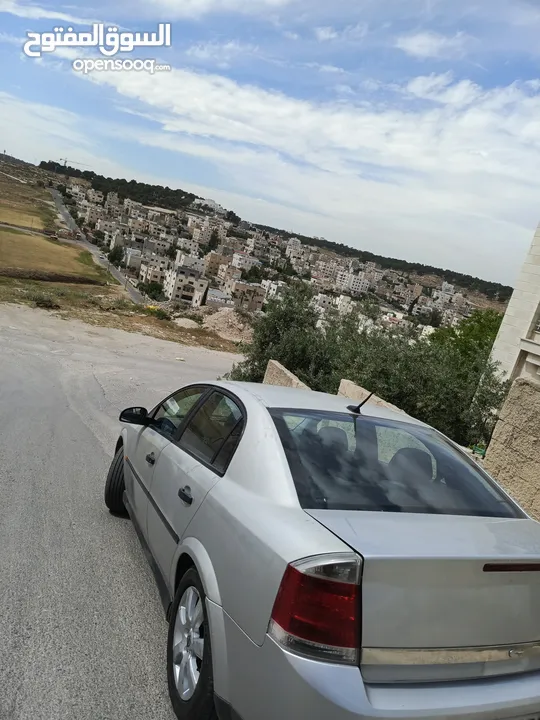 اوبل فيكترا جير عادي 2002 فحص كامل1800سي سي مرخصه سنه قابل للبدل