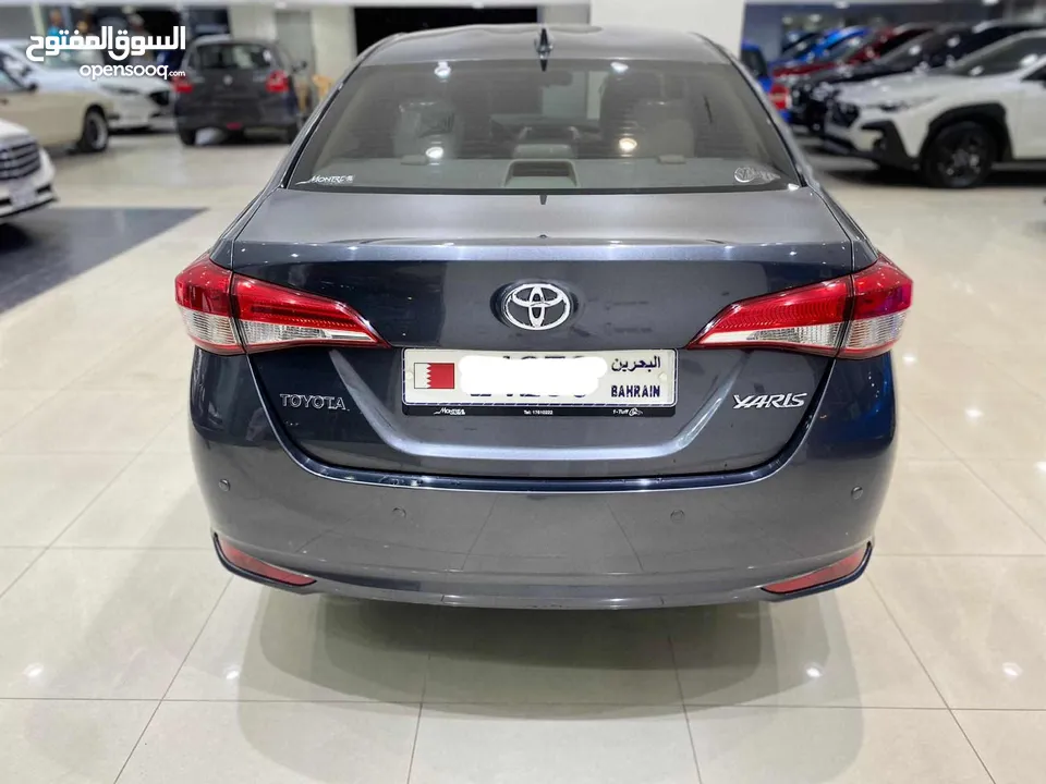 Toyota Yaris 2022 (Grey)
