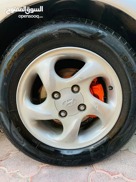 هيونداي افانتي XD 2005 ديلوكس 1600cc فحص كامل 7 جيد أوتوماتيك بحالة الشركه للبيع