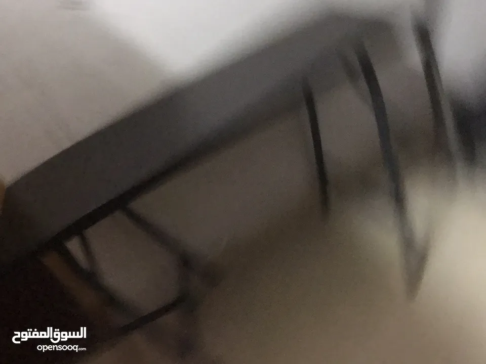 مكتب الدراسه في 15