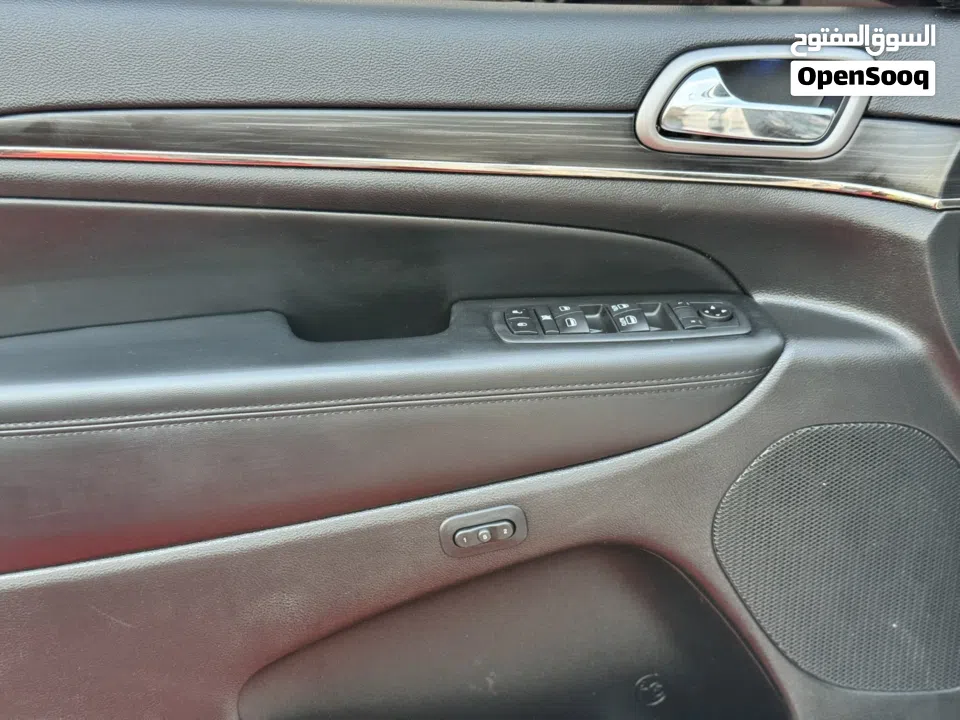 جيب غراند شيروكي 2020 كلين تايتل بحالة الوكالة التامة وسعر عرض ممتاز.