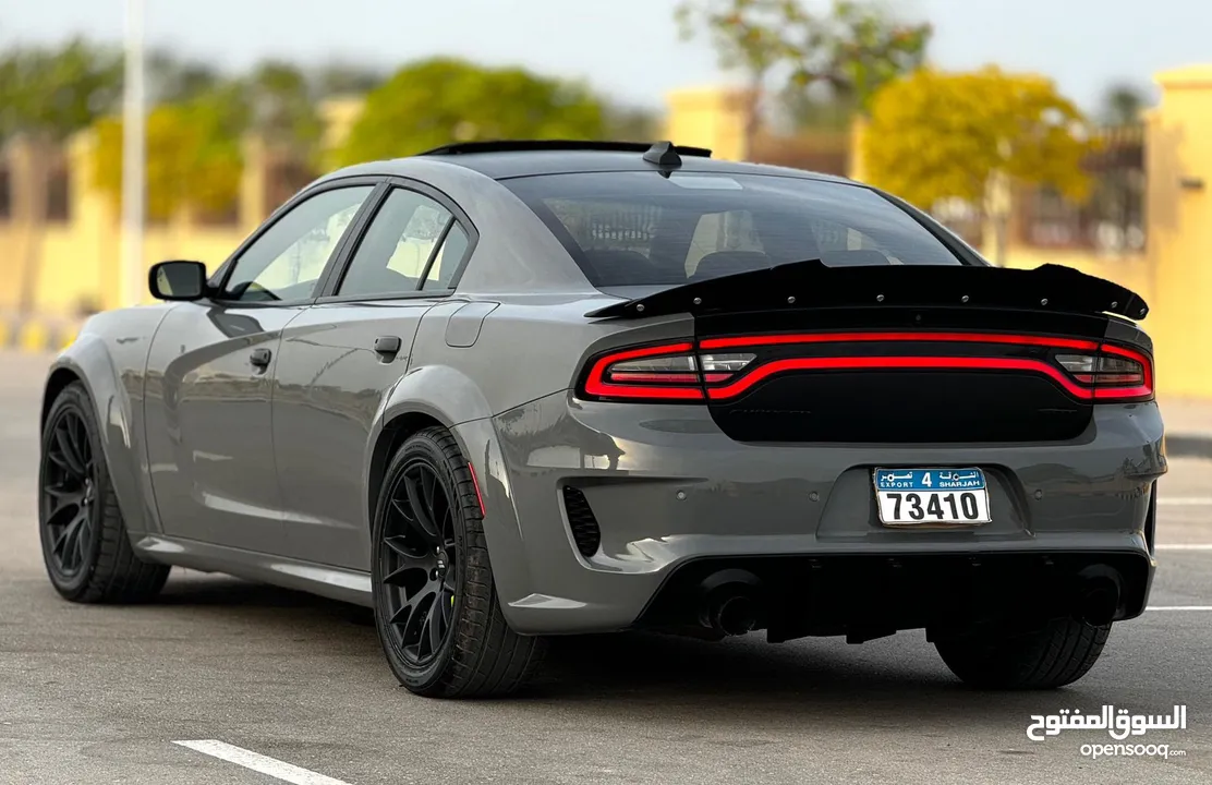 دودج تشارجر SRT V8 نضييف جدا ومسرفس