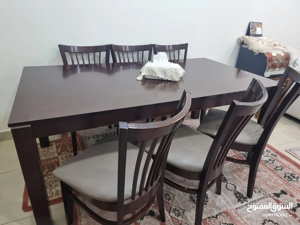 اساس منزلى كالجديد استهلاك بسيط. والبيع للسفر النهائى .السعر نهائي