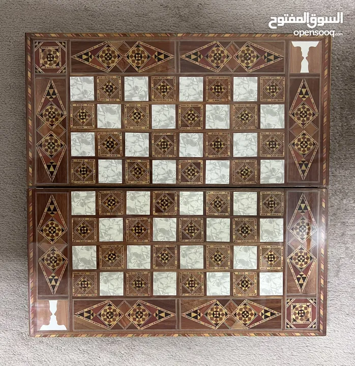 صندوق طاولة زهر وشطرنج