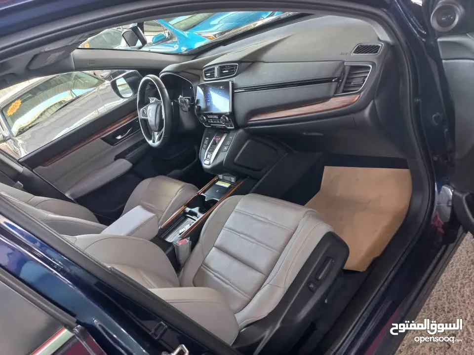 Honda CR-V Hybrid Touring 2022-(هوندا سي آر في هايبرد تورنغ)