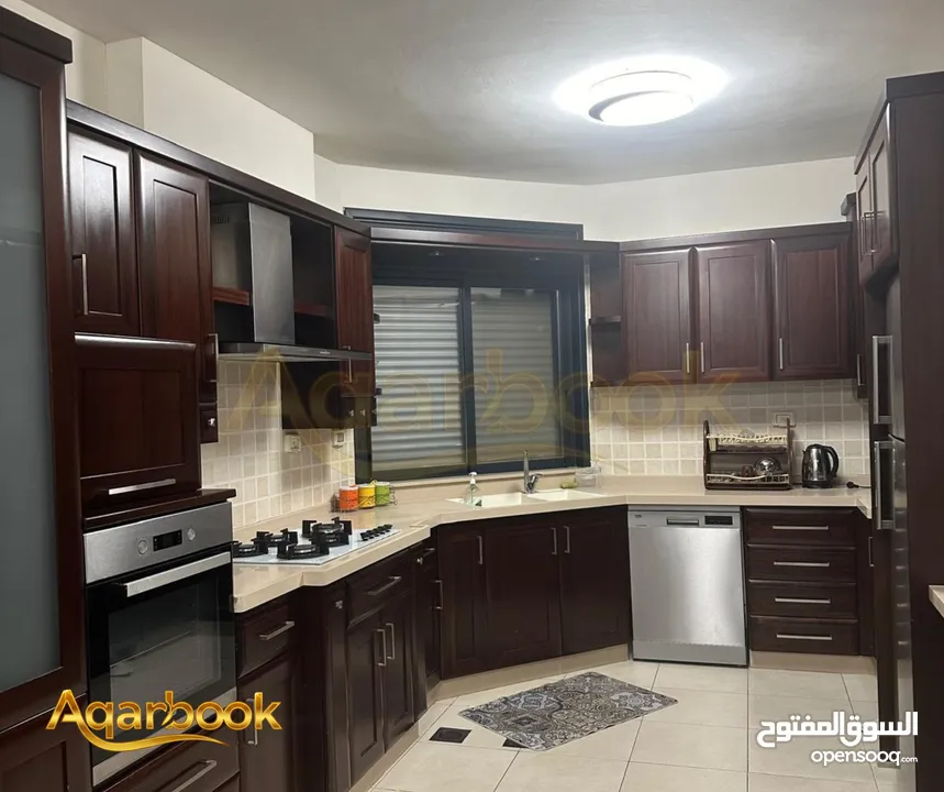 شقة مفروشة في شارع الارسال بالقرب من الشني للايجار