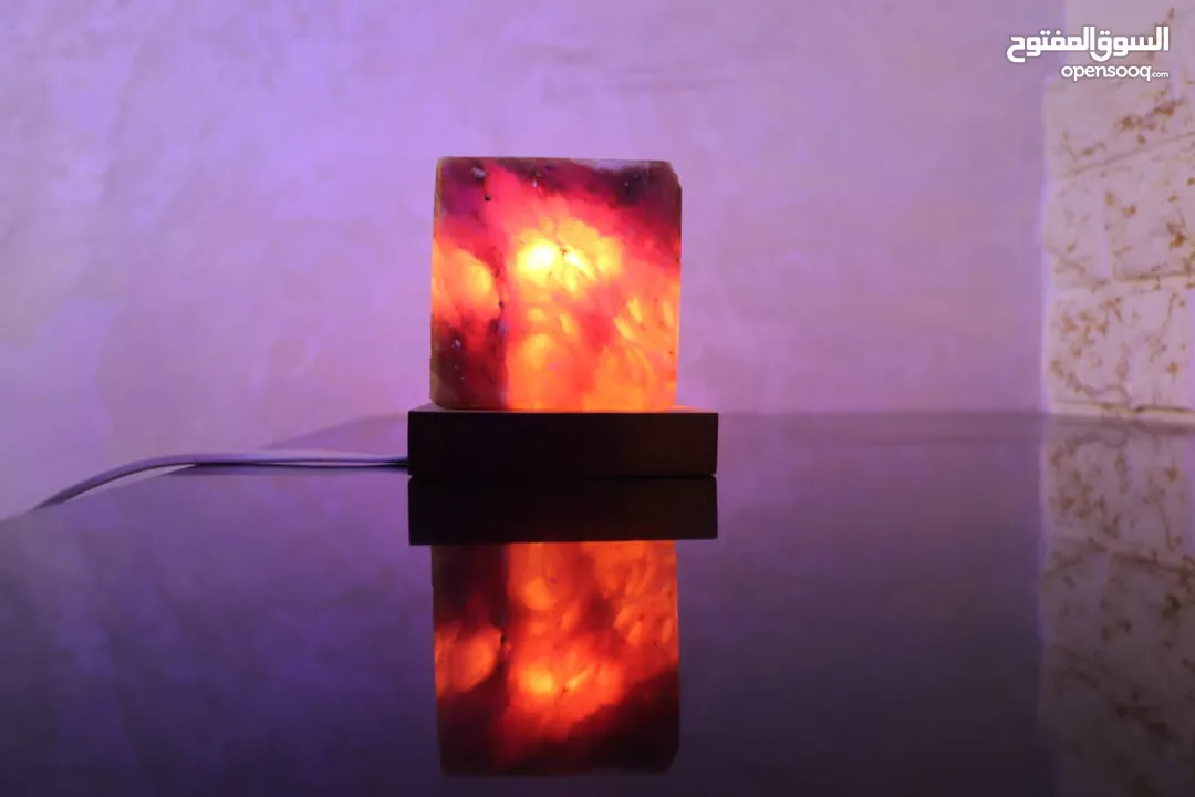 تيبل لاند ملح الهملايا.  Himalayan salt lamps