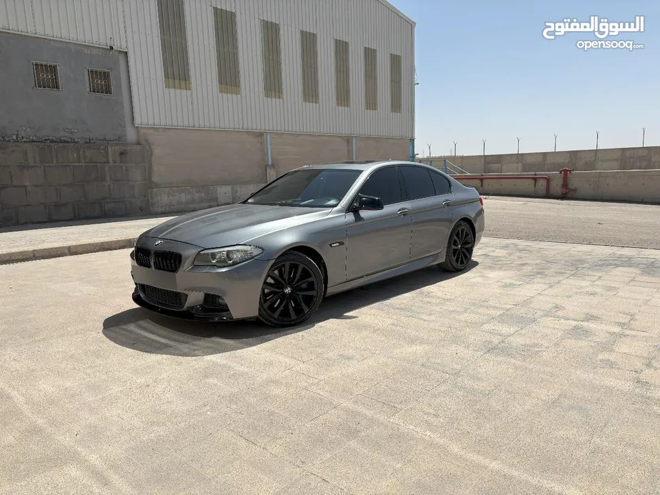 بي ام دبليو 523i 2011
