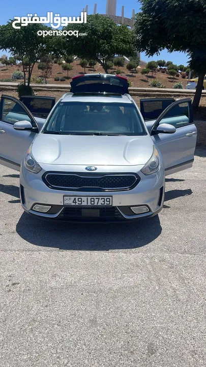 للبيع كيا نيرو 2017 "تورنج" أعلى فئة. مواصفات فل كامل  kia niro touring 2017 full options