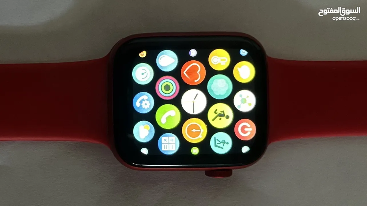 (NOT Apple)Red smart watch