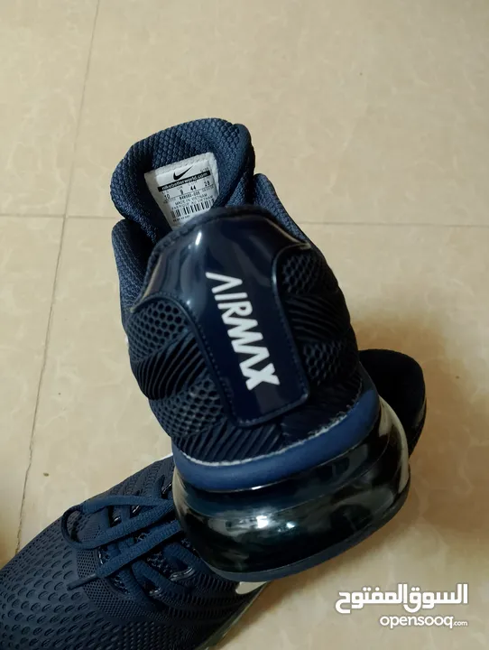 حذائين .NIKE AIR MAX اصليات وكاله لساتهم جداد