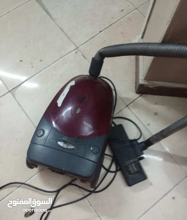 مكنسه كهرباءي