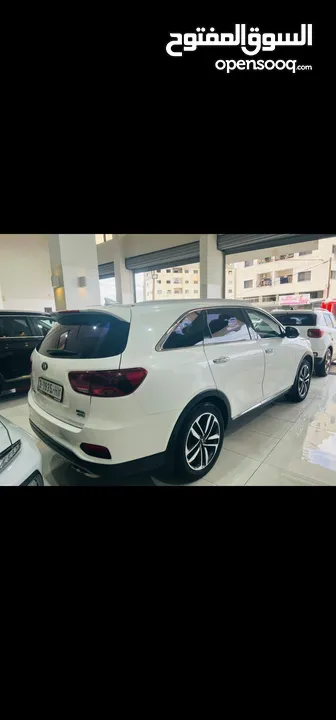 كيا سيرنتو 2018 في الرخصة كامل الاضافات 4*4 محرك 2.2 cc