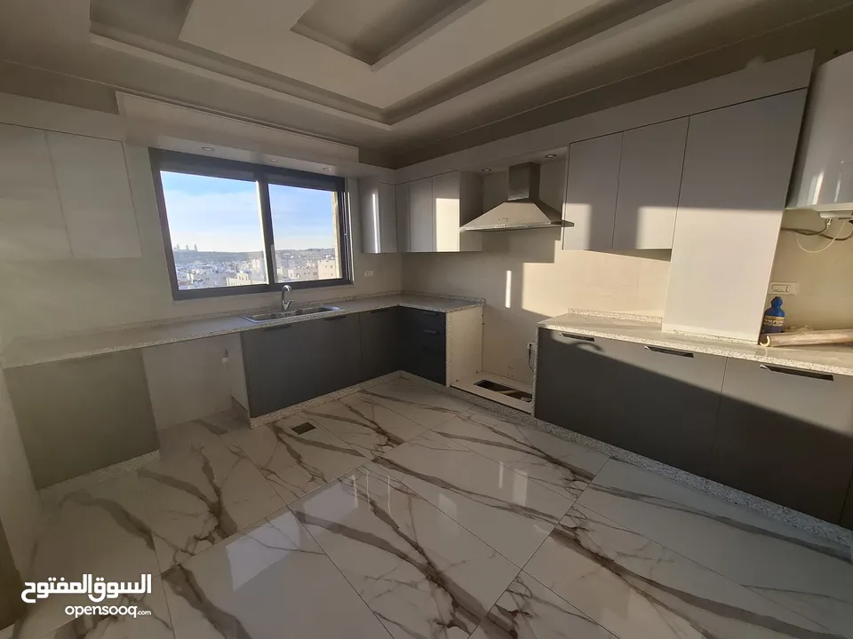 شقة غير مفروشة للإيجار ( Property 40974 ) سنوي فقط