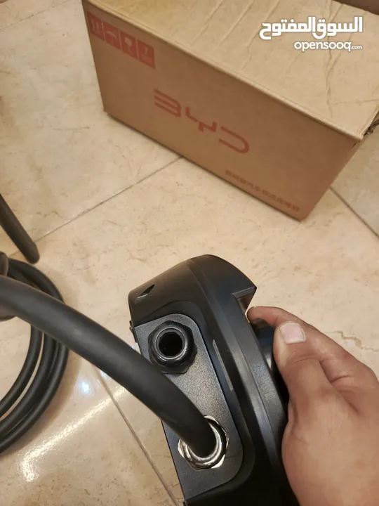 شاحن سياره BYD 120د