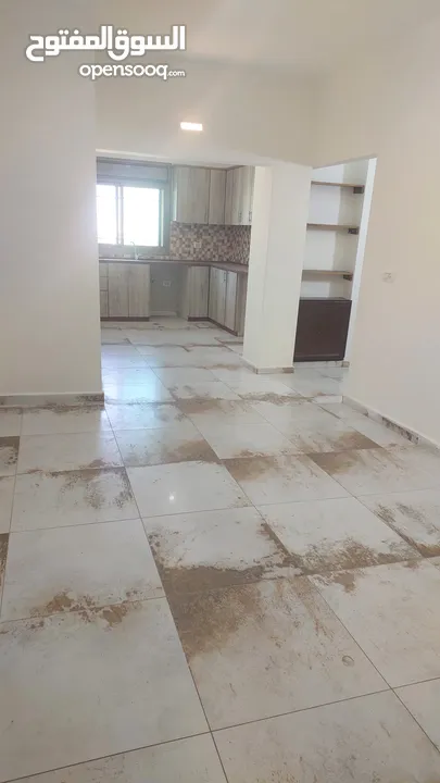 شقة للإيجار طابق 3 دوار بير المحجر