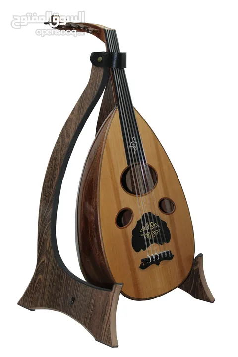 OUD WOODEN STAND