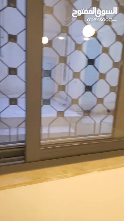شقق فارغة / مفروشة للايجار