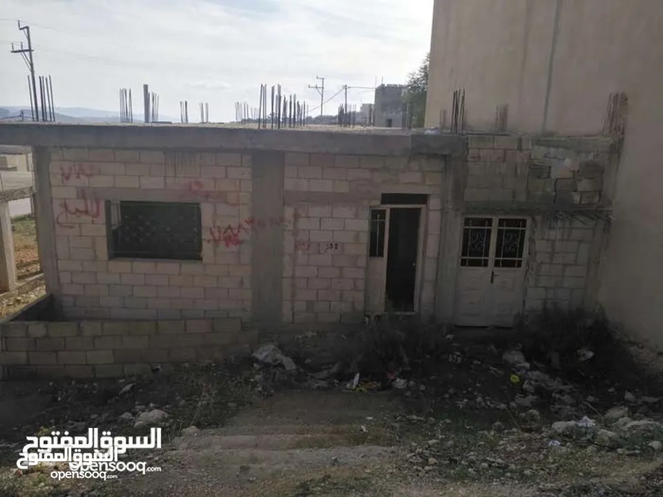 بيت عظم للبيع في جرش/  اسكان عجرمه