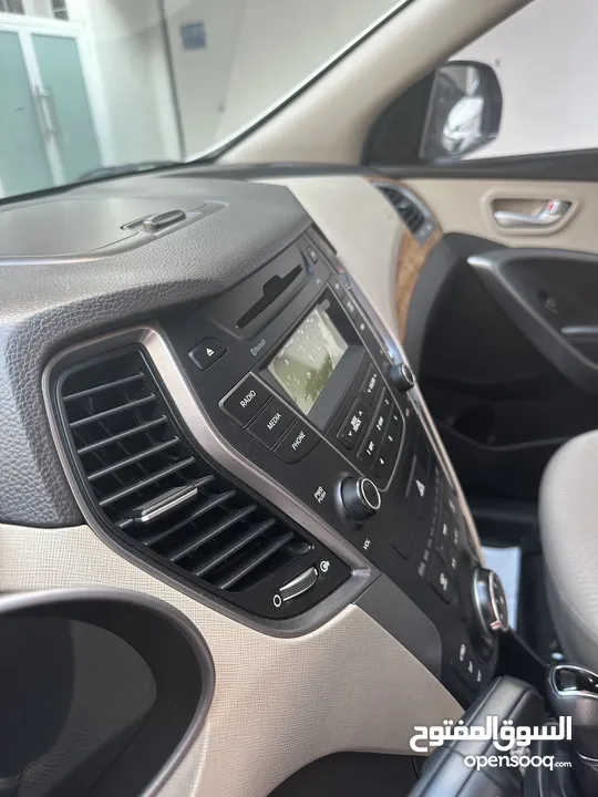 Hyundai Santafe 2015 2.4L 4WD Sports Panoramic Sunroof Cruise Control