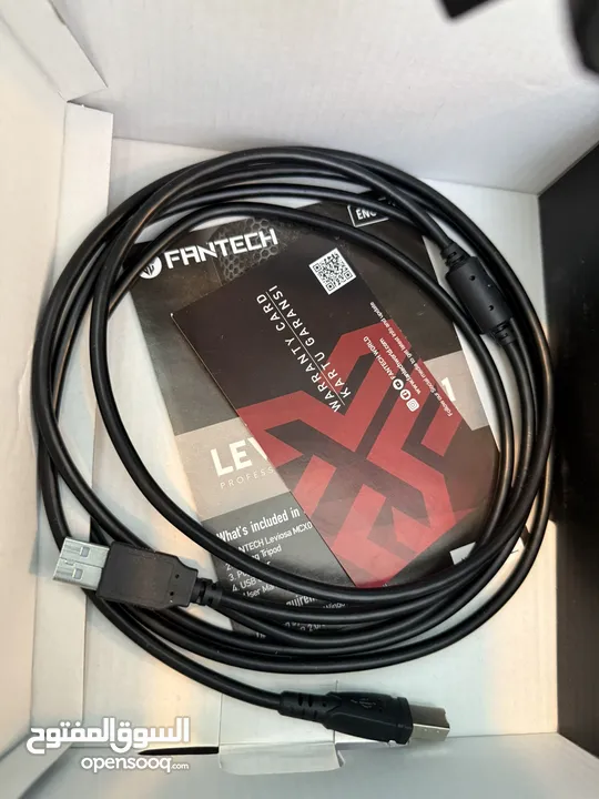 مايك احترافي  Fantech Leviosa MCX01 للبيع مناسب لصناعة المحتوى، والجيمنج. سهل الاستخدام