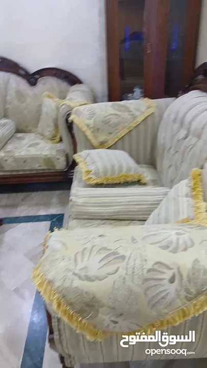 طقم كنب غرفة ضيوف