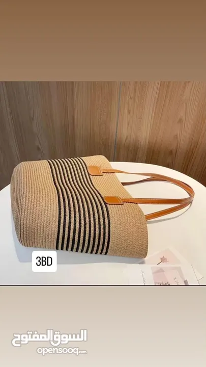 Ladies assorted accessories excellent quality and in affordable price . Amazing collections