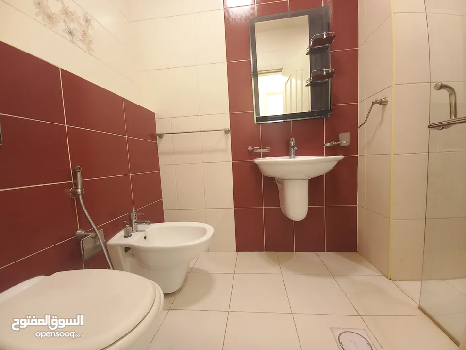 شقة مفروشة للإيجار في دير غبار  ( Property 33844 ) سنوي فقط