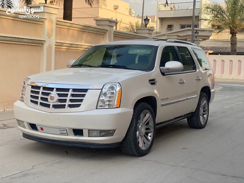 Cadillac escalade 2012