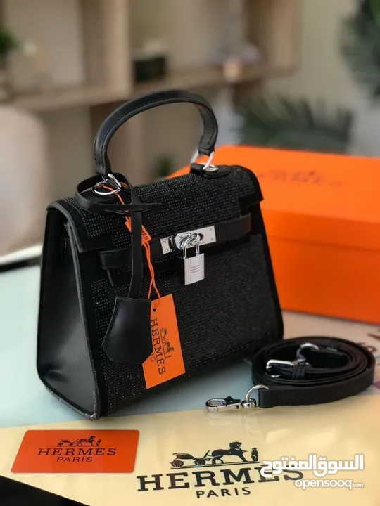 للبيع شنط نسائيه هيرمز ماستر كوالتي جوده عاليه جدا احدث الاصدارات والموديلات الكميه محدوده جدا