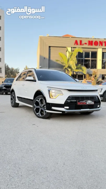 كيا نيرو ترخيص 2023 محرك 1600 هايبرد جير أوتوماتيك 141 حصان