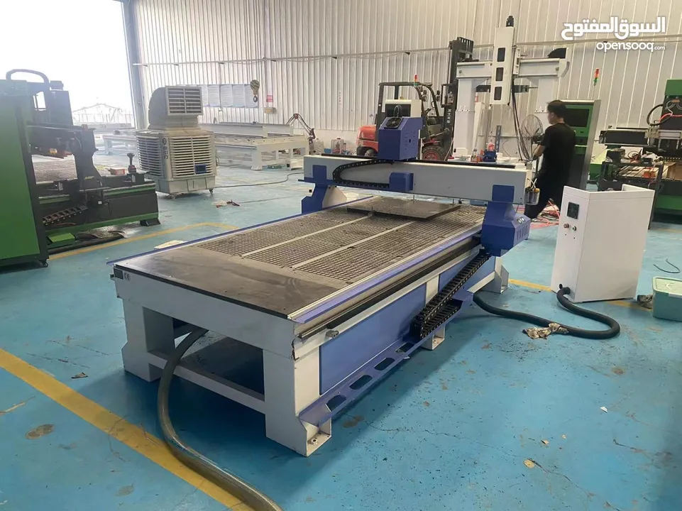 ماكينة جديدة Cnc router.