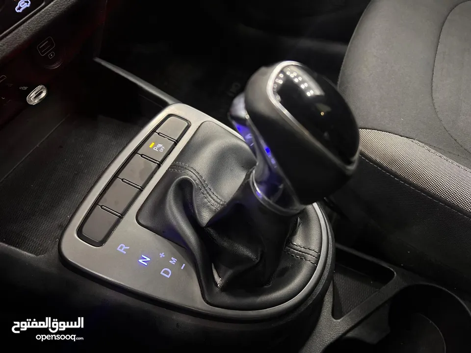 هونداي i10