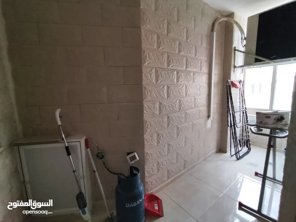 روف مفروش بإطلالة بانورامية – للإيجار في بيتونيا-دوار الفواكه