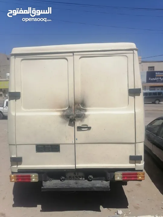 باص مرسيدس مديل 87 الكي