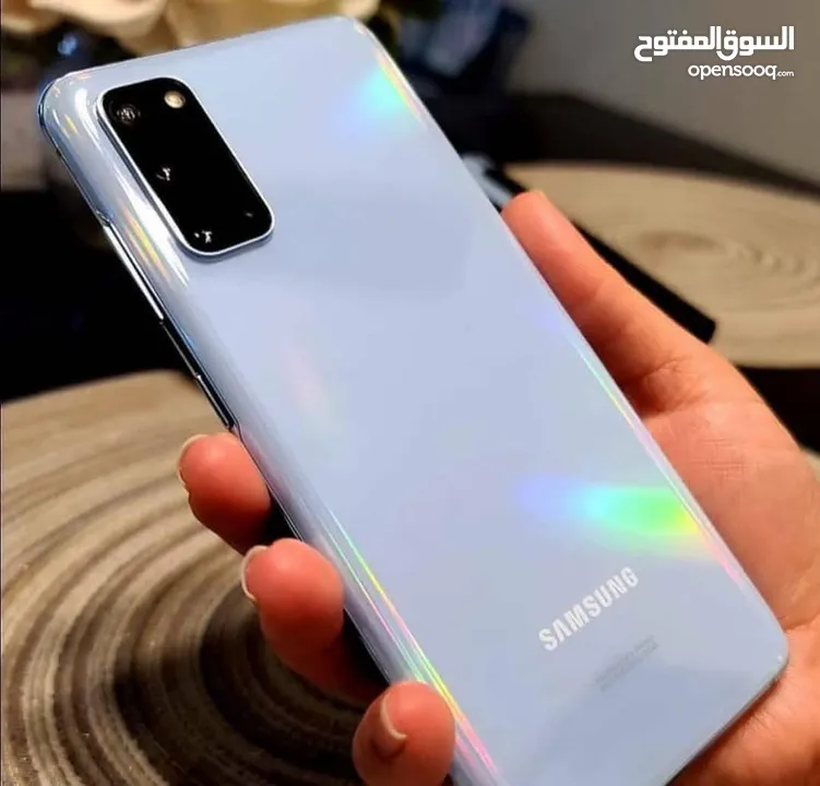 اخو الجديد Samsung S20 5G رام اساسي 12 جيجا 128 عربي شرق اوسط هدية شاحن الاصلي متوفر توصيل