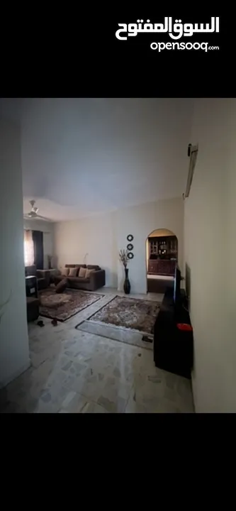 بيت مستقل للبيع