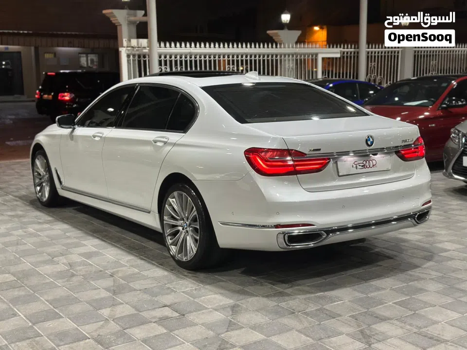 Bmw 750Li V8 TwinTurbo