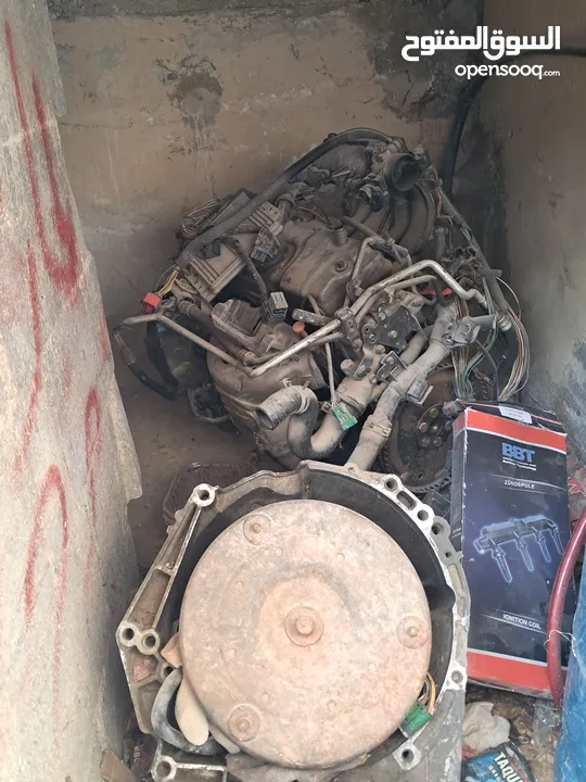 قطع غيار بيجو 206 موديل 2005 بحالة جيدة