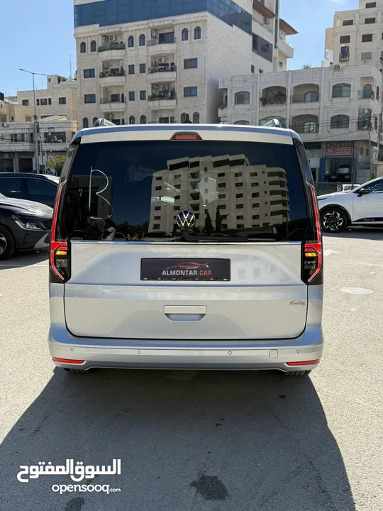 فولكس فاجن كادي طويل ترخيص 2022/ركاب 6+1 محرك 2000 ديزل  جير اوتوماتيك