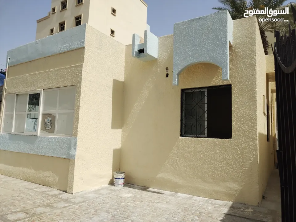 بيت عربي للبيع في عجمان منطقه الرميله home for sale in Ajman 650000