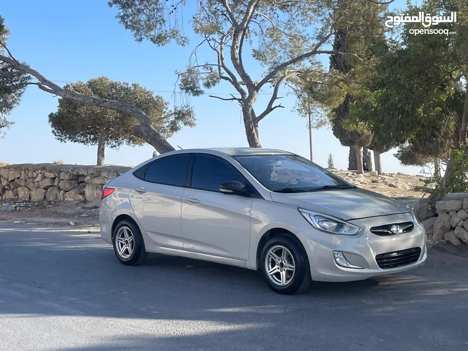 هونداي اكسنت 2017