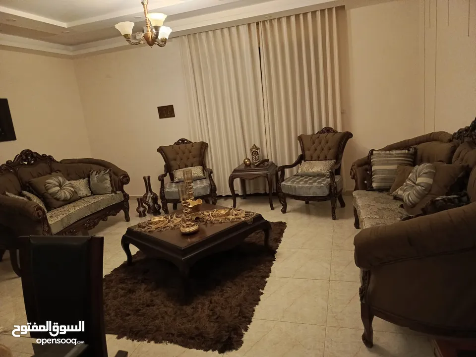 اثاث بيت كامل للبيع بحاله الوكاله بداعي السفر