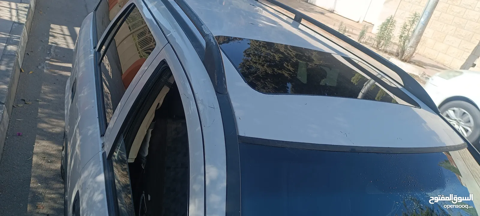 أوبل أسترا إستيشن