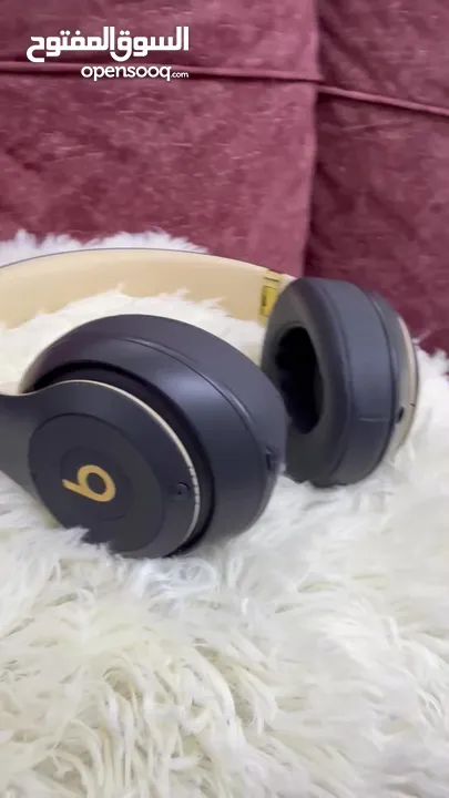 Beats studio 3  سماعة هيد سيت ماركة بيتس استديو 3