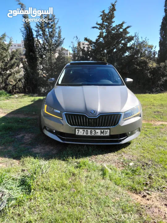 سكودا سوبيرب  2019 4/4 280 حصان بانوراما فل اضافات المحرك لجديد اقتصادي 4وضعيات قياده