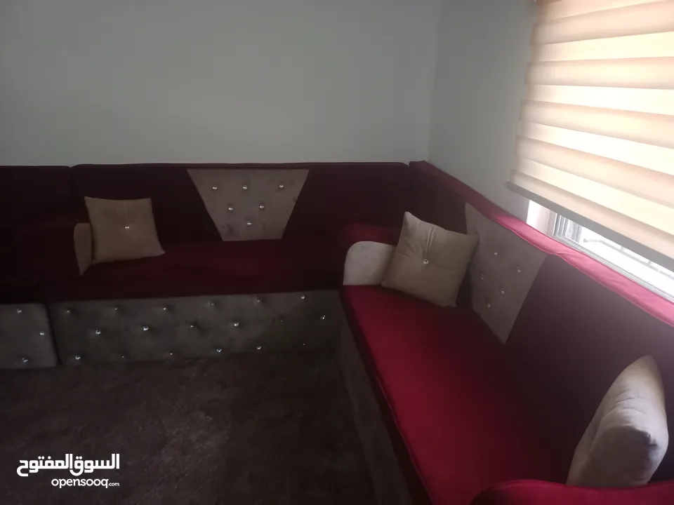 عفش بيت للبيع