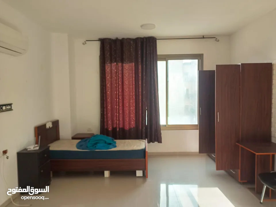 2 استديو مفروش بجانب الجامعة الامريكية الطابق الخامس والسادس