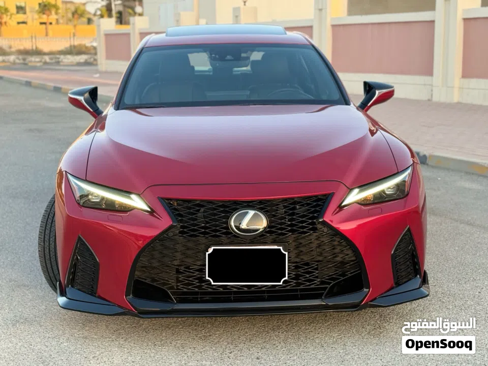 فل اوبشن  IS 300 F Sport 2023 لكزس   Lexus IS 300 F Sport 2023 – Full Option