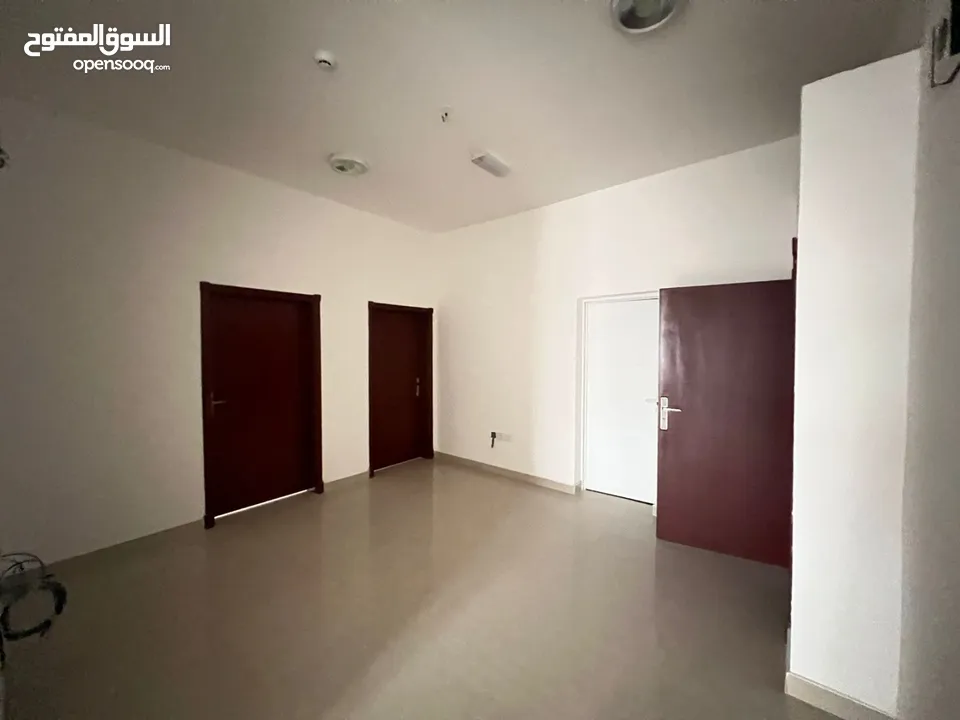 شقة راقيه بموقع مميز بالخوض السابعه LUXRY FLAT IN SPECIAL PLCE IN KHOUD 7